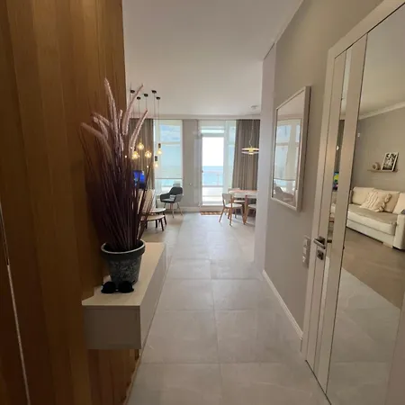 Апартаменты У Моря Магнит Первая Линия Apartment Odesa