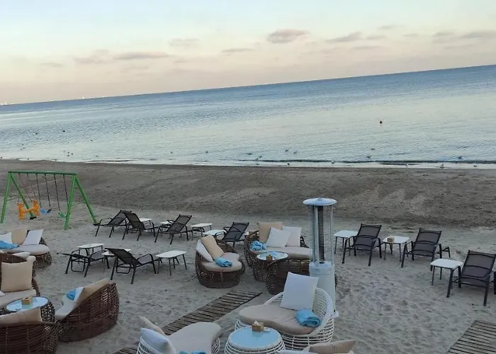 у моря Magnit первая линия Odessa