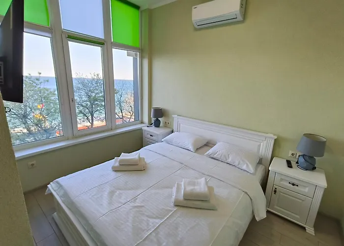 у моря Magnit первая линия Apartment *