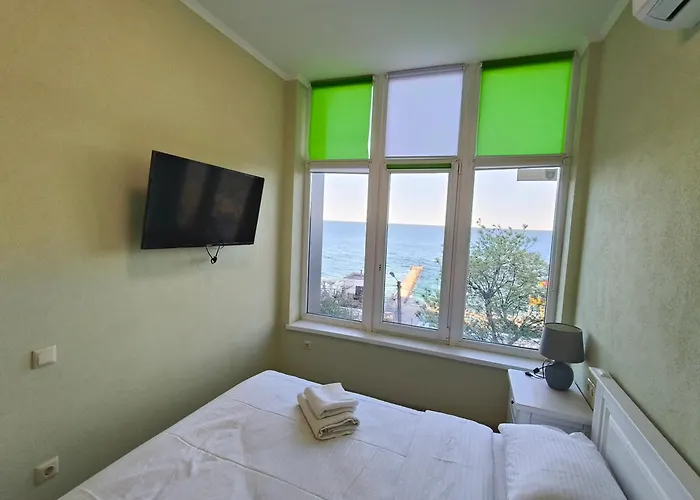 Daire у моря Magnit первая линия Odessa