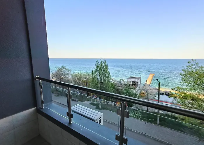 Daire у моря Magnit первая линия Odessa