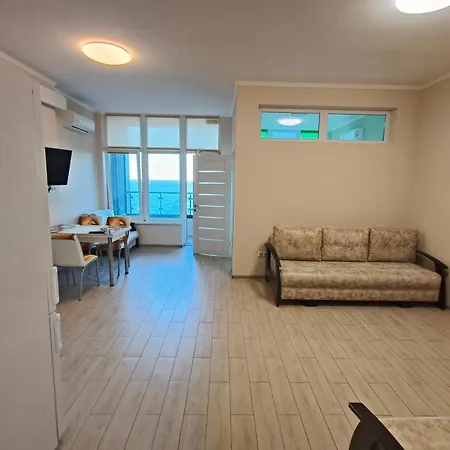 у моря Magnit первая линия Apartament